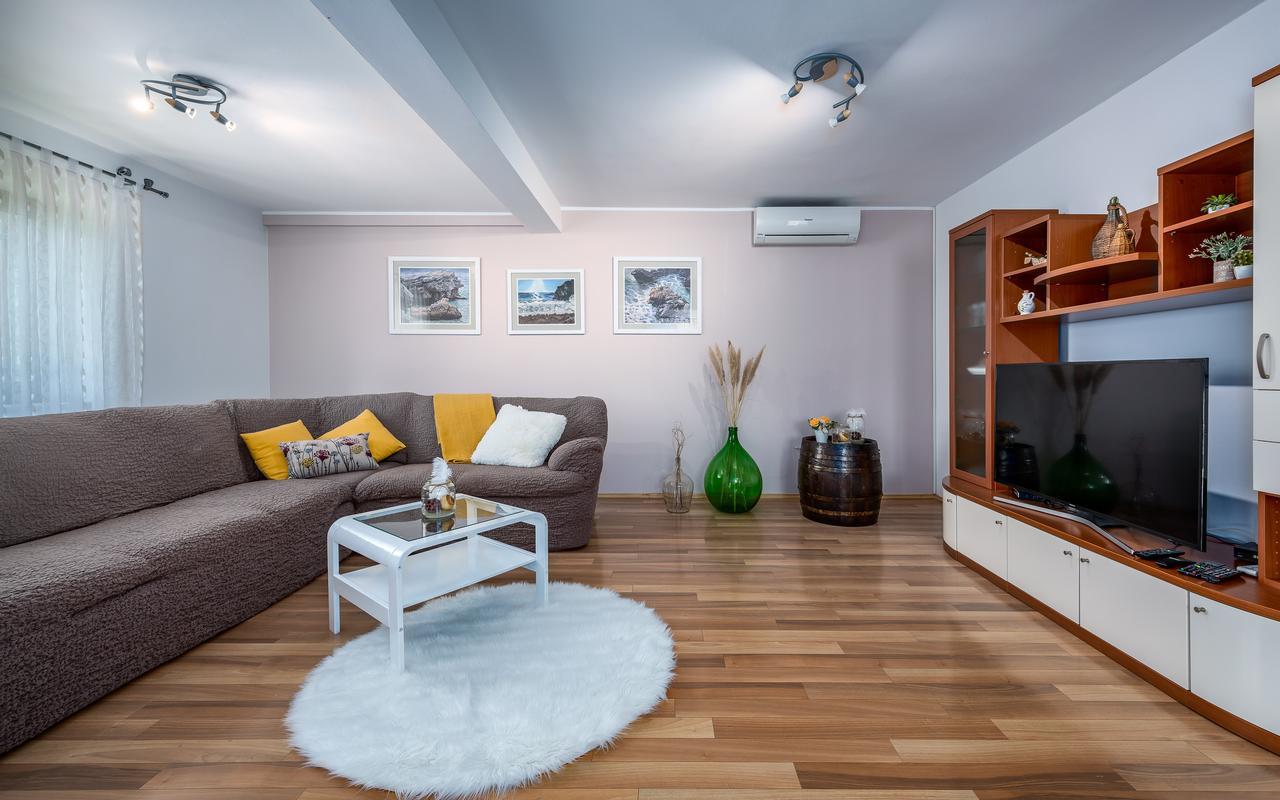 Villa Krizanci Žminj Екстериор снимка